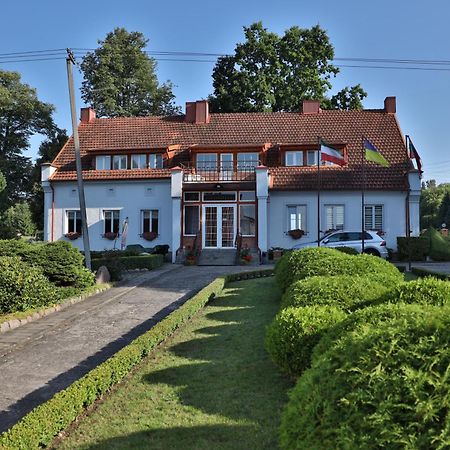 Asmonienes Sveciu Namai "Senoji Mokyklele" Hotel Smalininkai Eksteriør billede