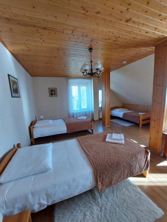 Asmonienes Sveciu Namai "Senoji Mokyklele" Hotel Smalininkai Eksteriør billede