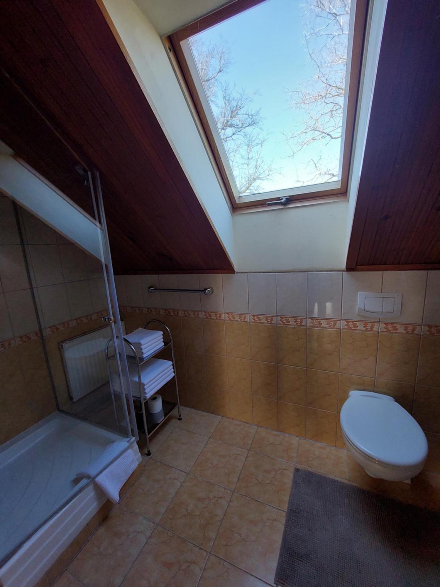 Asmonienes Sveciu Namai "Senoji Mokyklele" Hotel Smalininkai Eksteriør billede