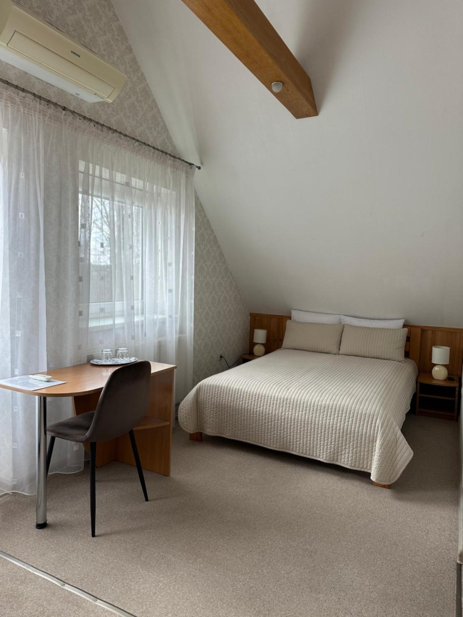 Asmonienes Sveciu Namai "Senoji Mokyklele" Hotel Smalininkai Eksteriør billede